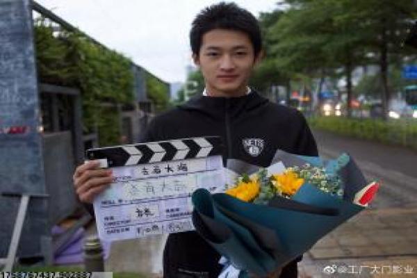 倚天屠龙记吴启华版-吴启华版张无忌江湖影片详细,明教抗争的热血故事情节深度还原与金庸武侠